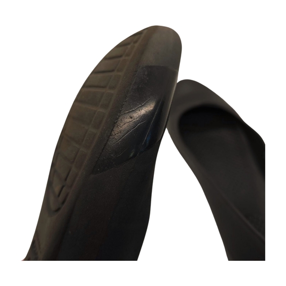 Crocs Women's Gianna Ballet Black Round Toe Flats Size 8 - Picture 12 of 13